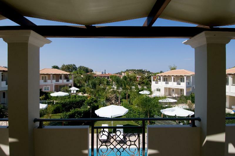 Mamfredas Luxury Resort Планос Екстер'єр фото